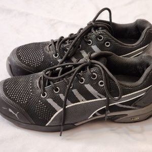 Women's Puma Steel Toe Work Shoe. Size 8